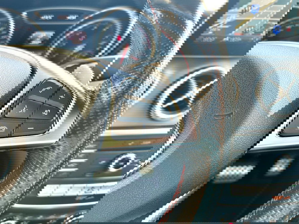 Mercedes-Benz CLA Shooting Brake usata a Monza e Brianza (11)