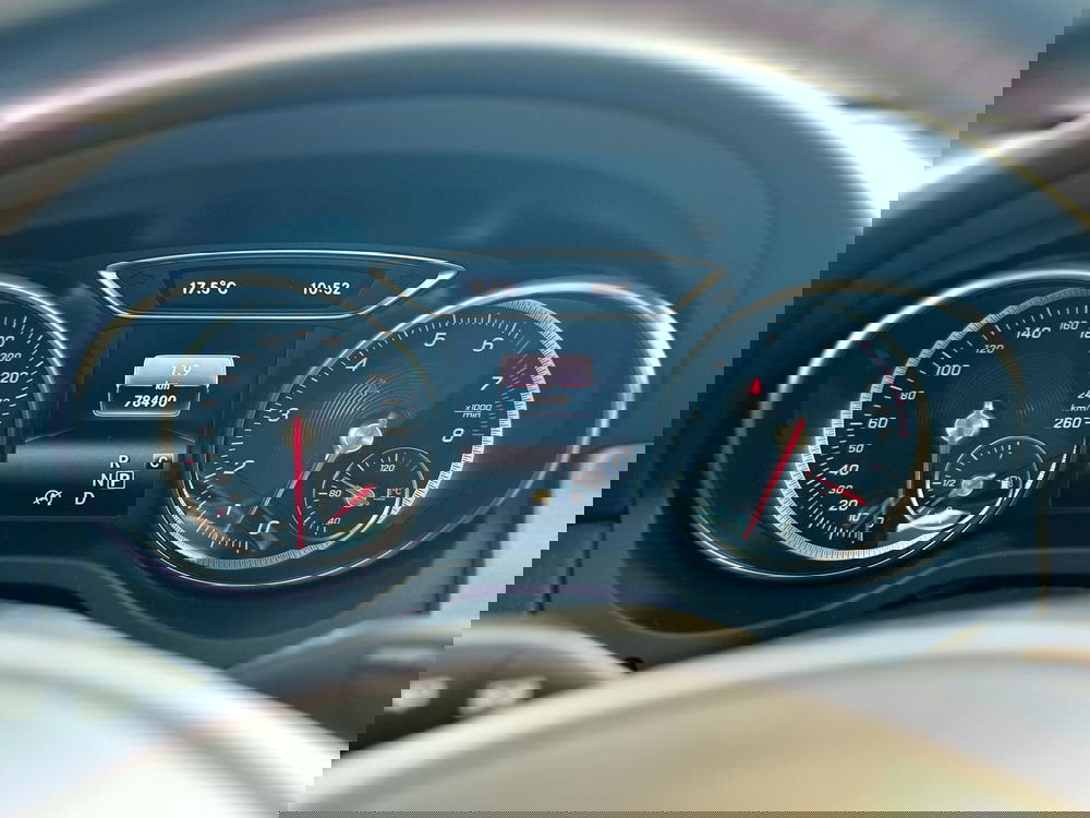 Mercedes-Benz CLA Shooting Brake usata a Monza e Brianza (12)