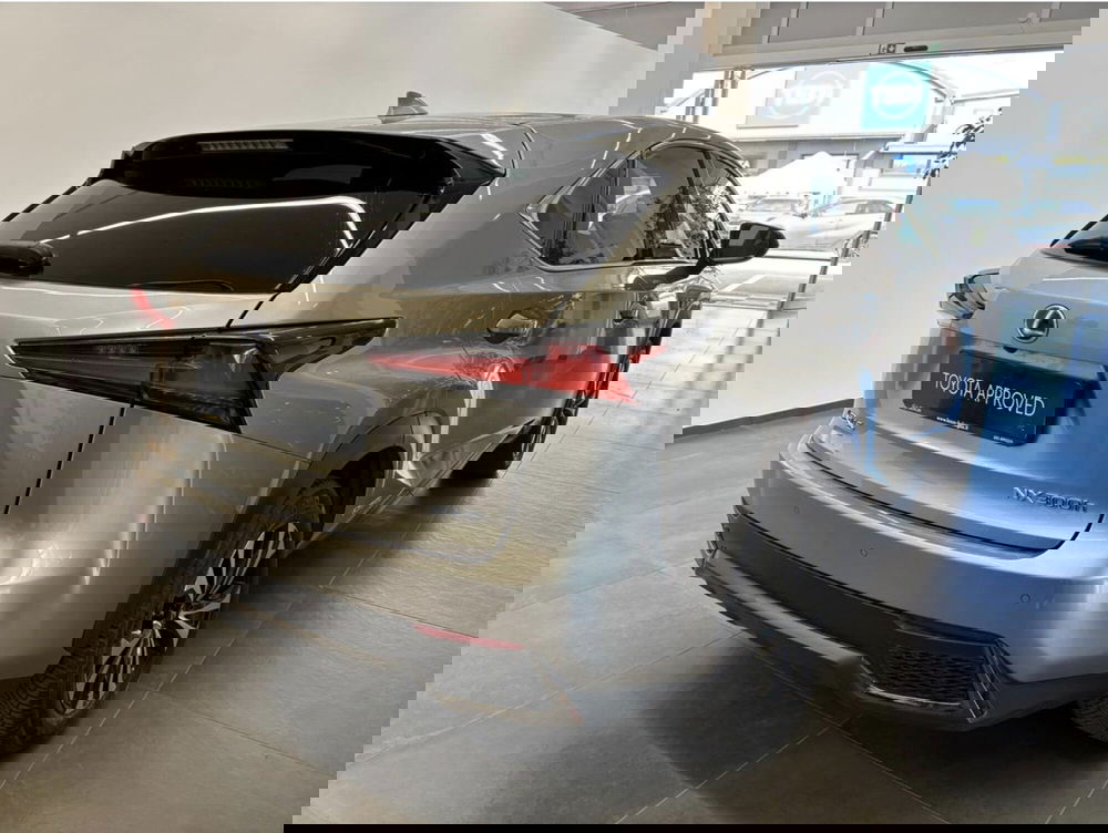 Lexus NX usata a Bologna (5)