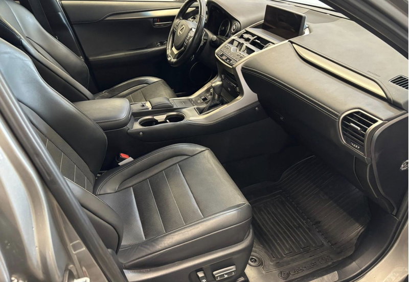 Lexus NX usata a Bologna (6)