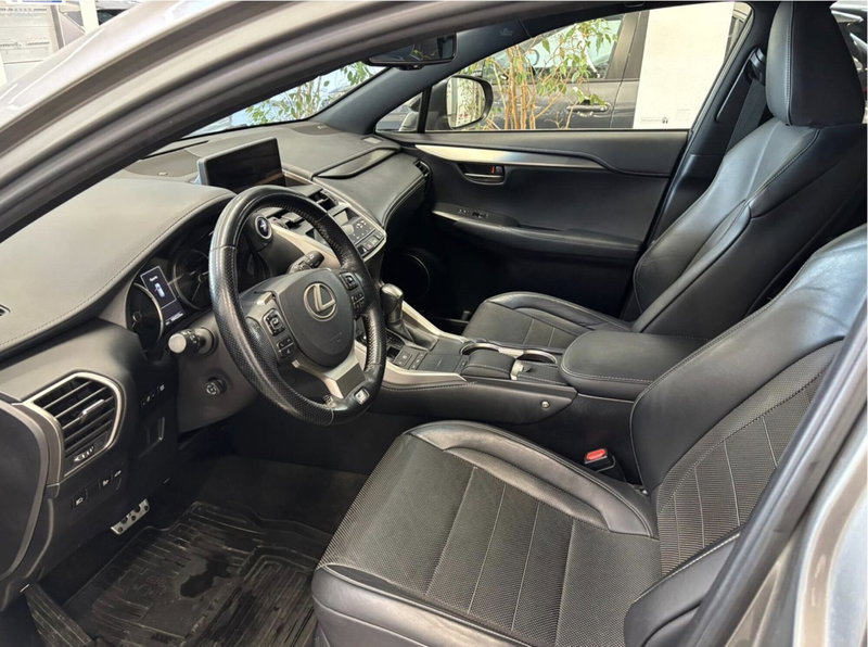 Lexus NX usata a Bologna (9)