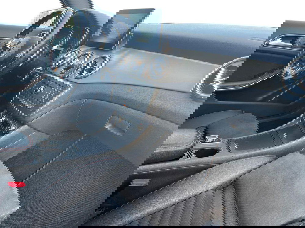 Mercedes-Benz GLA SUV usata a Bari (15)