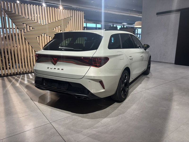 Cupra Leon Station Wagon nuova a Ferrara (5)