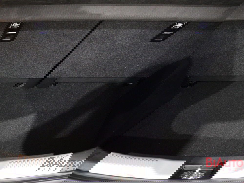 Suzuki Ignis usata a Firenze (8)