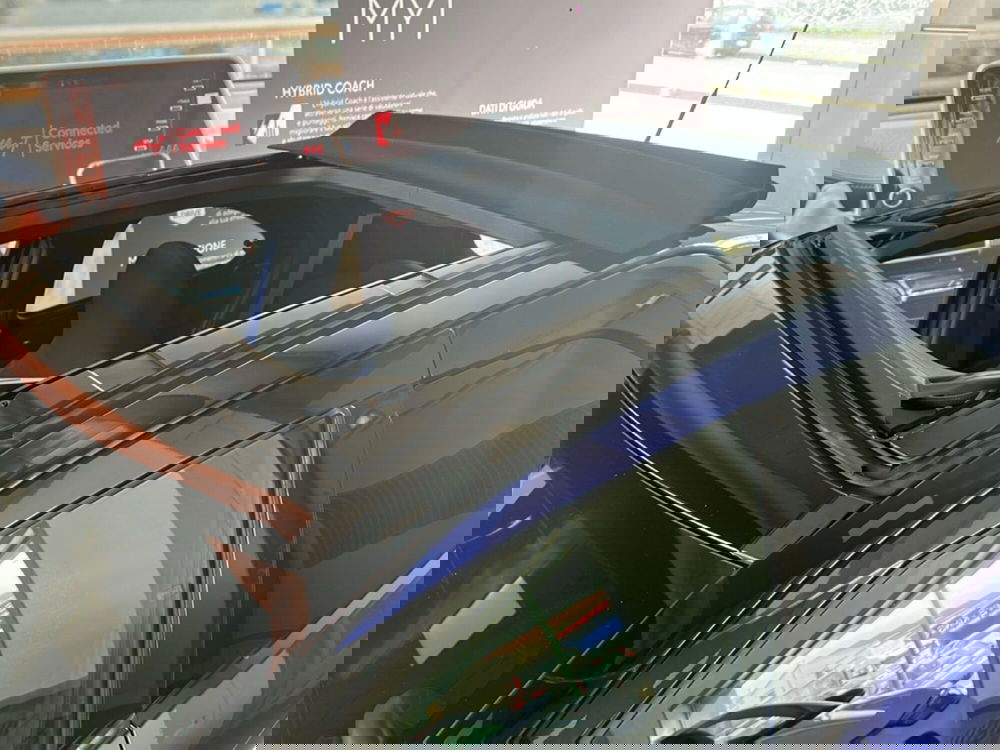 Toyota Aygo X usata a Napoli (17)