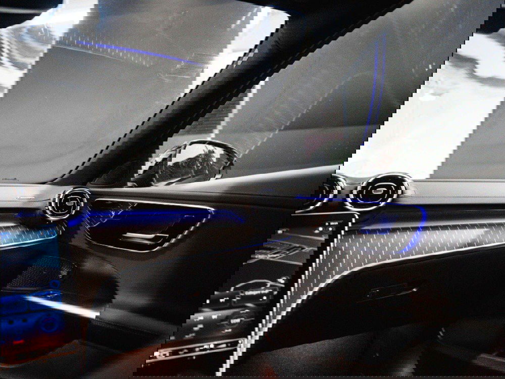 Mercedes-Benz Classe C nuova a Macerata (17)
