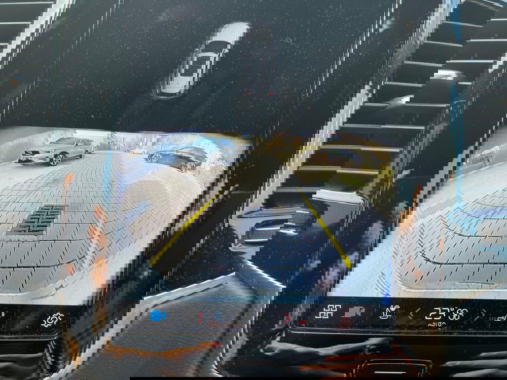 Volvo XC90 usata a Como (15)