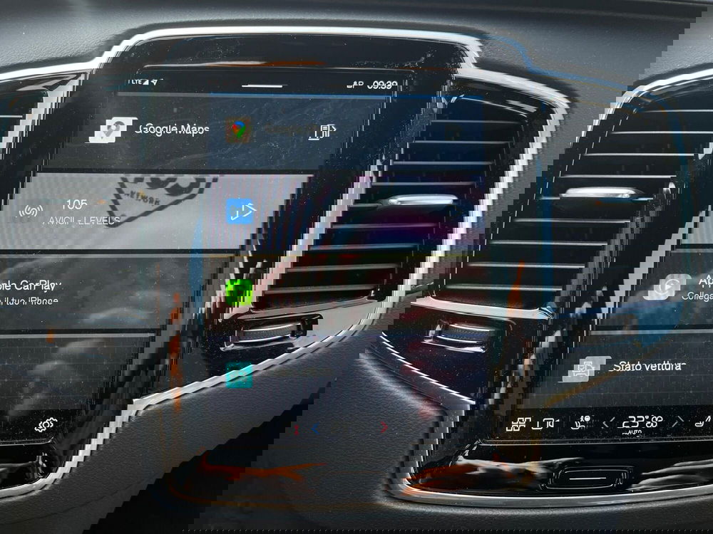 Volvo XC90 usata a Como (19)