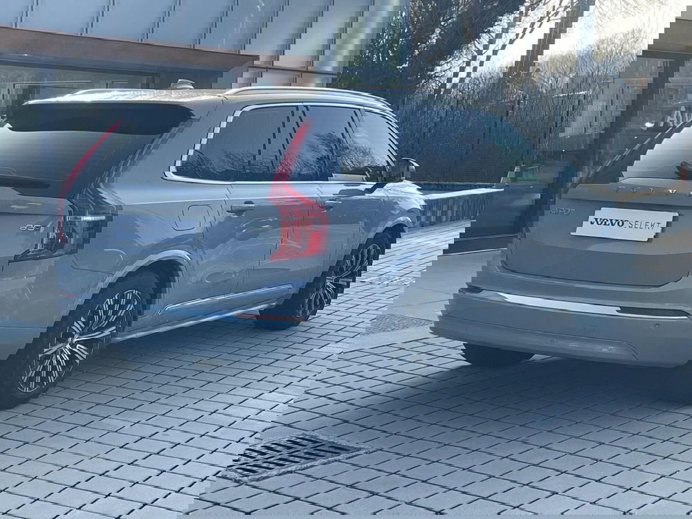 Volvo XC90 usata a Como (4)