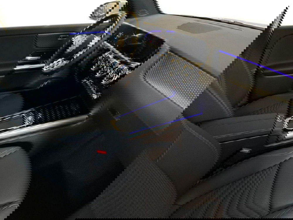 Mercedes-Benz GLA SUV nuova a Rimini (12)