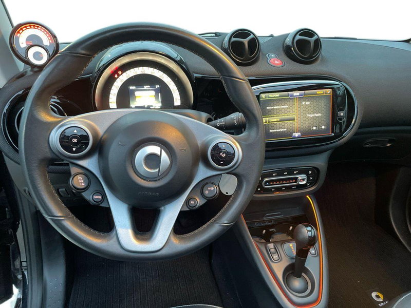 smart Fortwo Cabrio usata a Macerata (11)