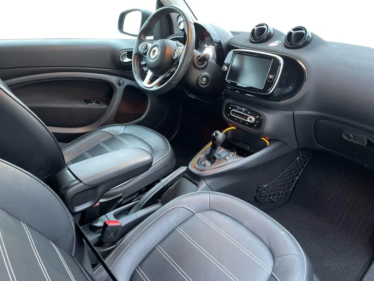 smart Fortwo Cabrio usata a Macerata (12)