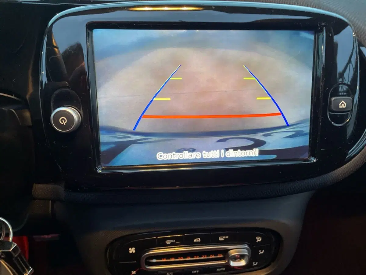 smart Fortwo Cabrio usata a Macerata (19)