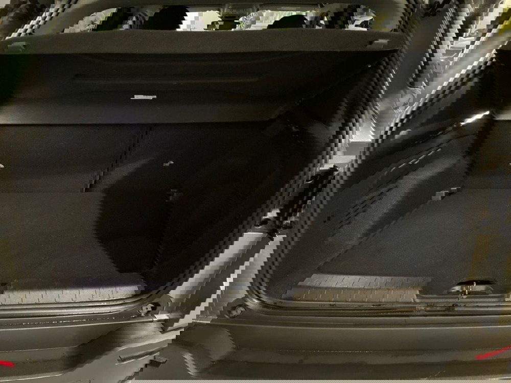 Jeep Avenger usata a Macerata (7)