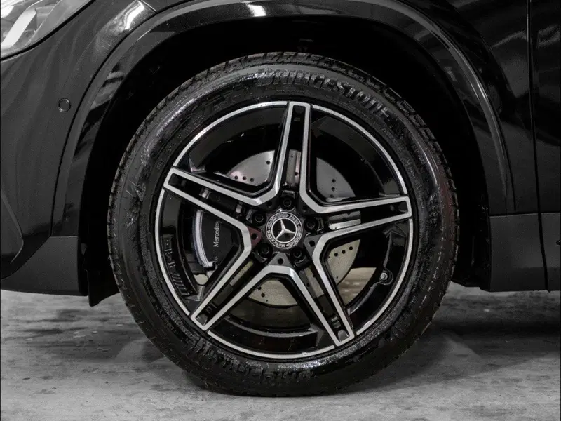 Mercedes-Benz GLA SUV nuova a Macerata (10)
