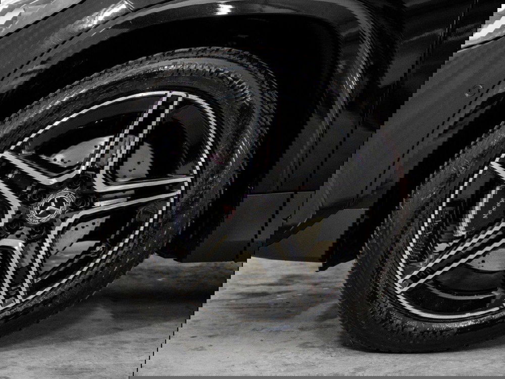 Mercedes-Benz GLA SUV nuova a Macerata (10)