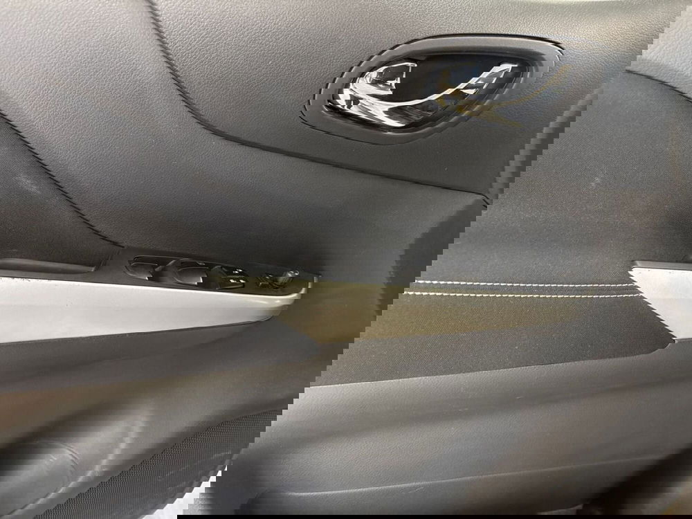 Nissan Navara usata a Torino (7)