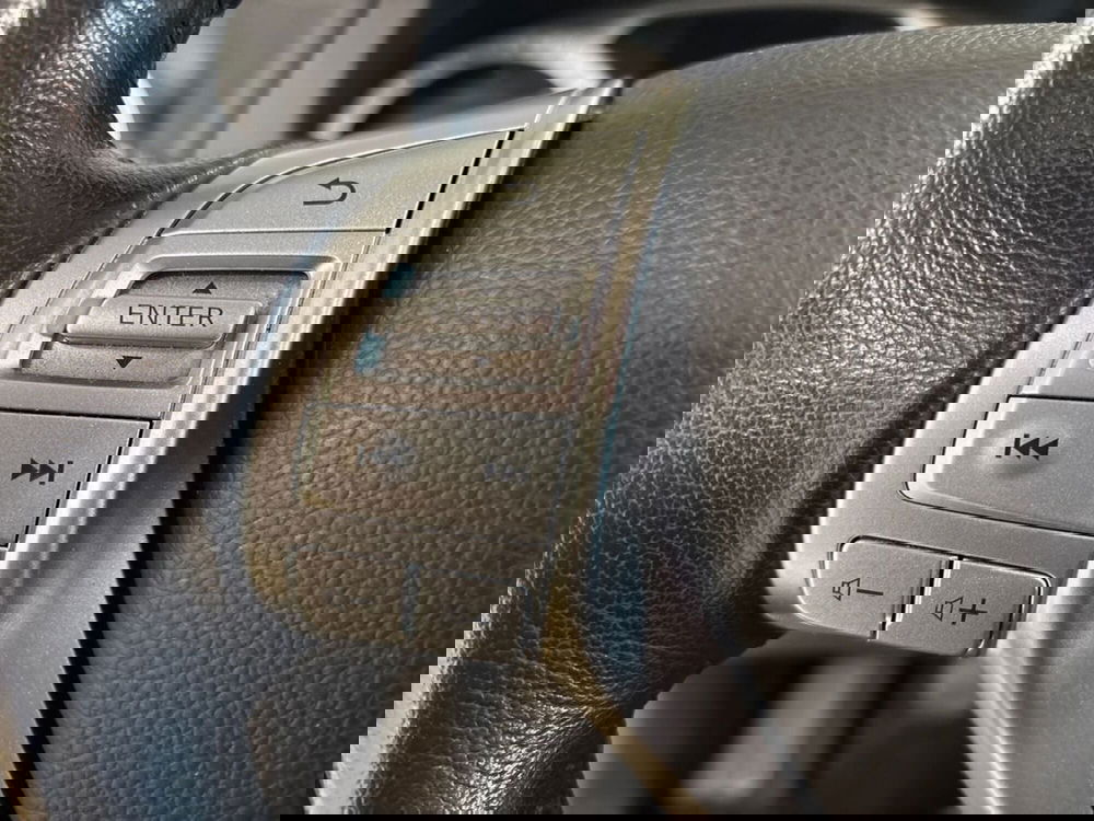 Nissan Navara usata a Torino (9)