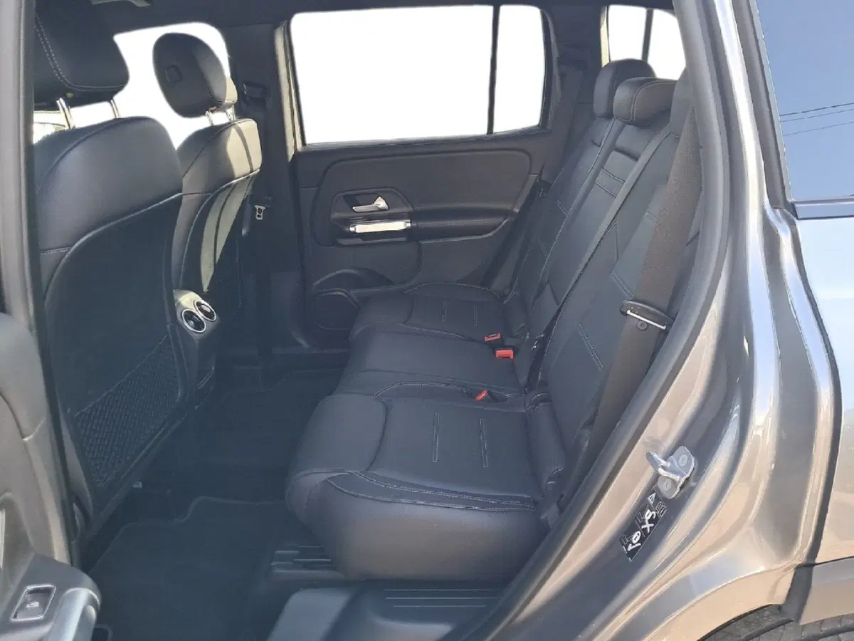 Mercedes-Benz GLB usata a Salerno (10)