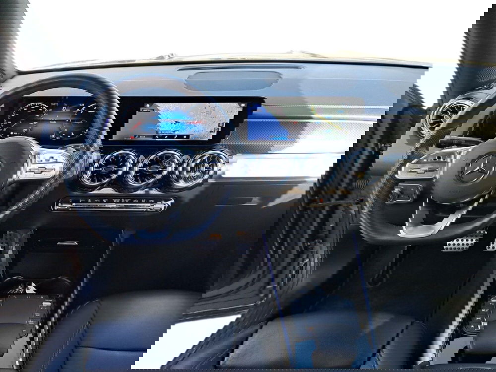 Mercedes-Benz GLB usata a Salerno (11)