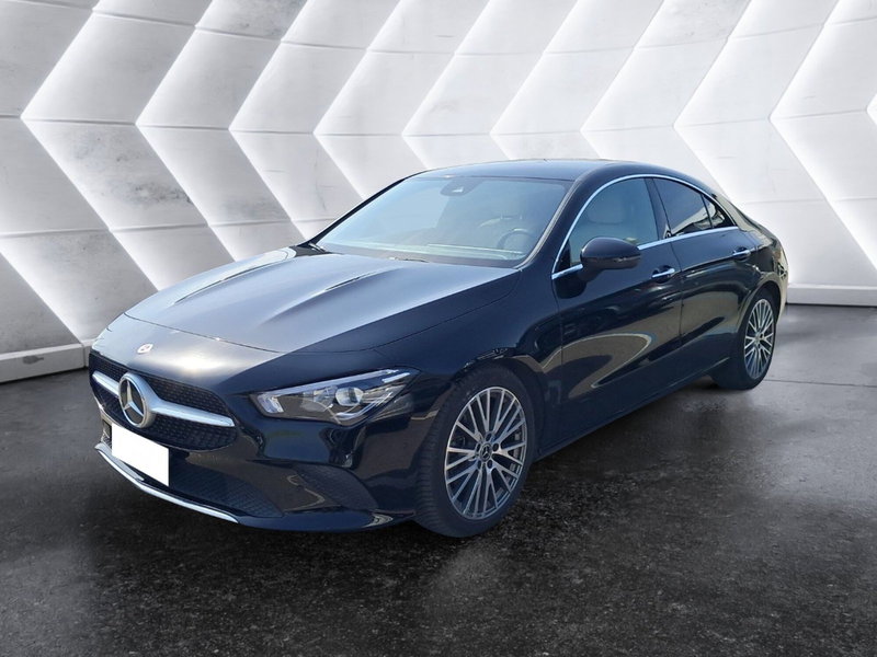 Mercedes-Benz CLA Shooting Brake usata a Salerno