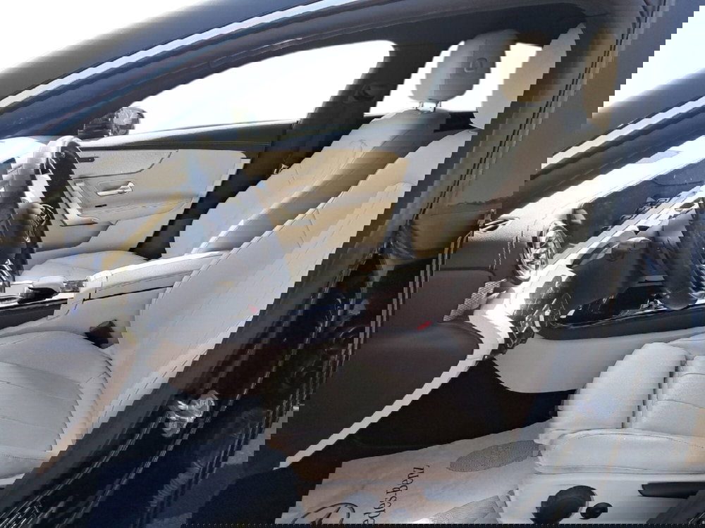 Mercedes-Benz CLA Shooting Brake usata a Salerno (10)