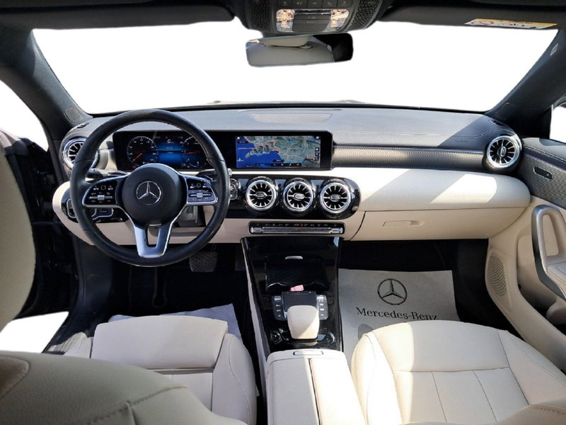 Mercedes-Benz CLA Shooting Brake usata a Salerno (12)