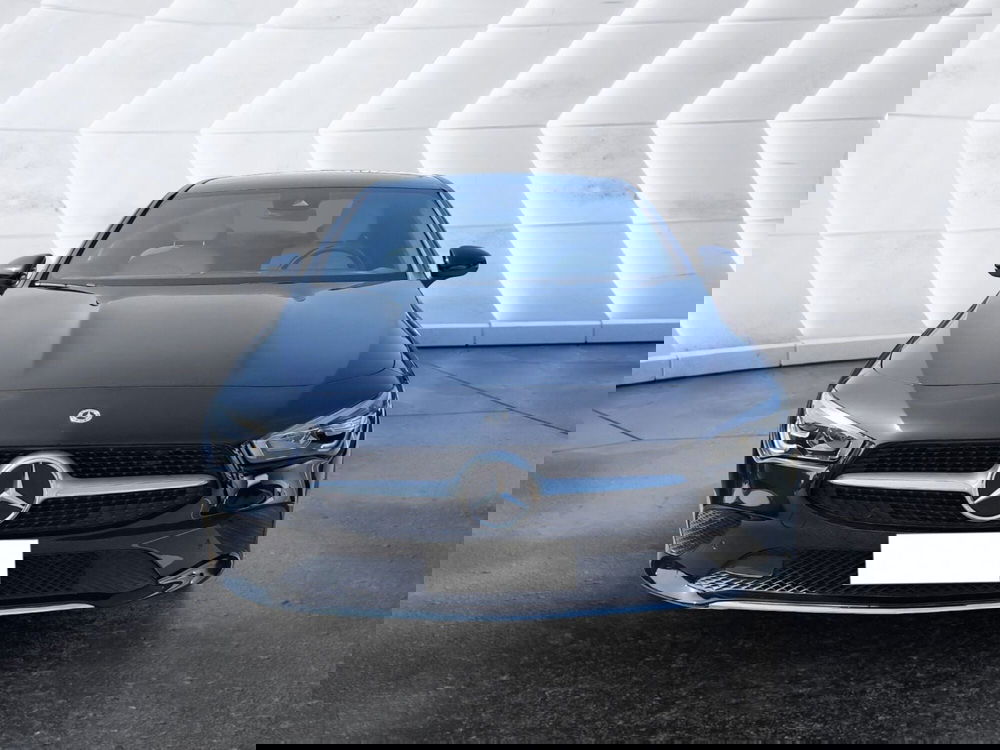 Mercedes-Benz CLA Shooting Brake usata a Salerno (2)