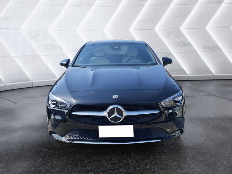 Mercedes-Benz CLA Shooting Brake usata a Salerno (2)