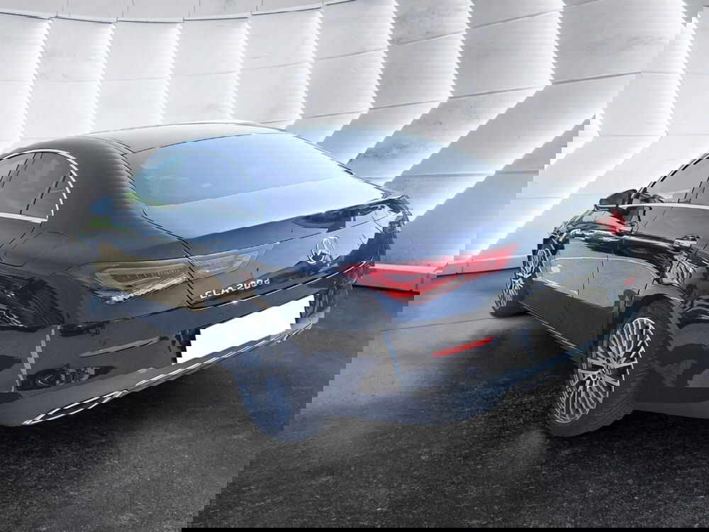 Mercedes-Benz CLA Shooting Brake usata a Salerno (5)