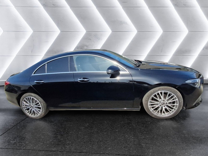 Mercedes-Benz CLA Shooting Brake usata a Salerno (8)