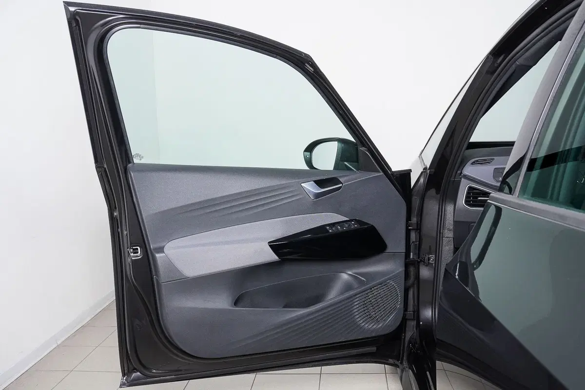 Volkswagen ID.3 usata a Perugia (12)