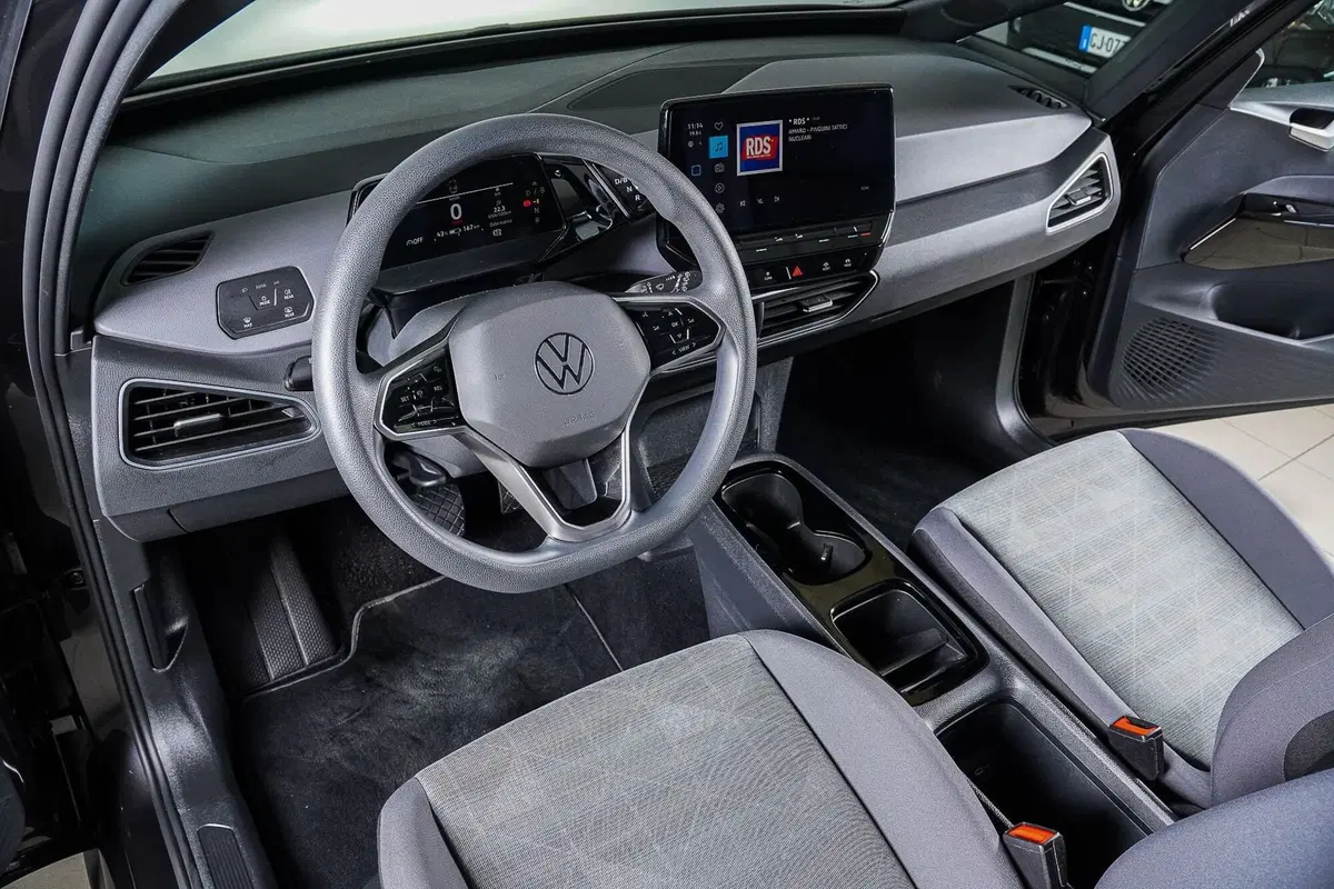 Volkswagen ID.3 usata a Perugia (13)
