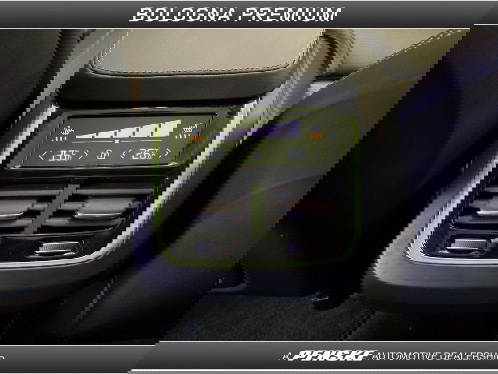 Volvo XC90 usata a Bologna (15)