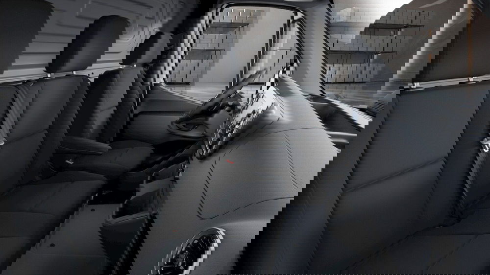 Mercedes-Benz Sprinter nuova a Milano (8)