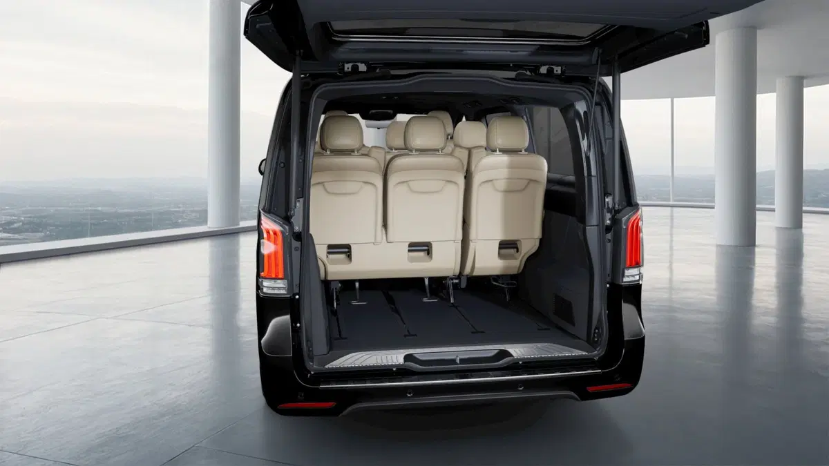 Mercedes-Benz Classe V nuova a Milano (8)