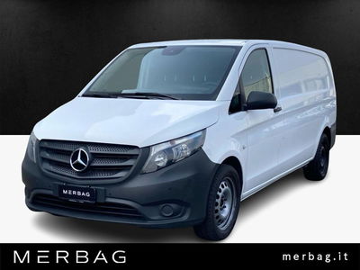 Mercedes-Benz Vito tourer 119 cdi extralong Pro 9G-tronic del 2016 usata a Lainate