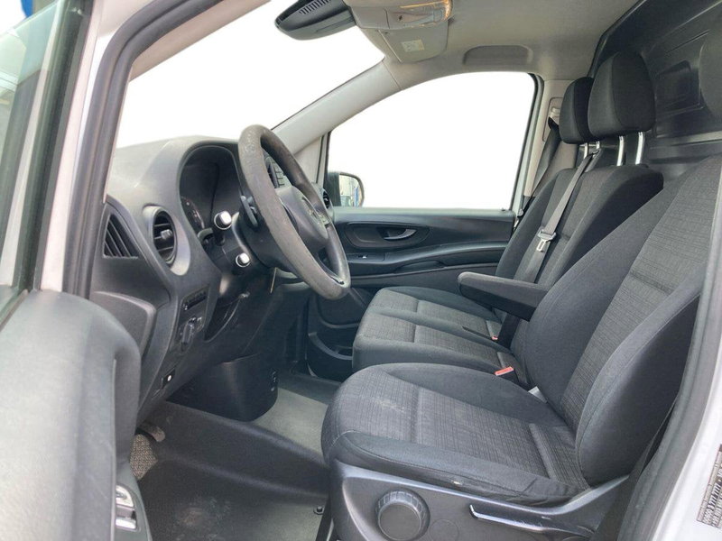 Mercedes-Benz Vito usata a Milano (10)