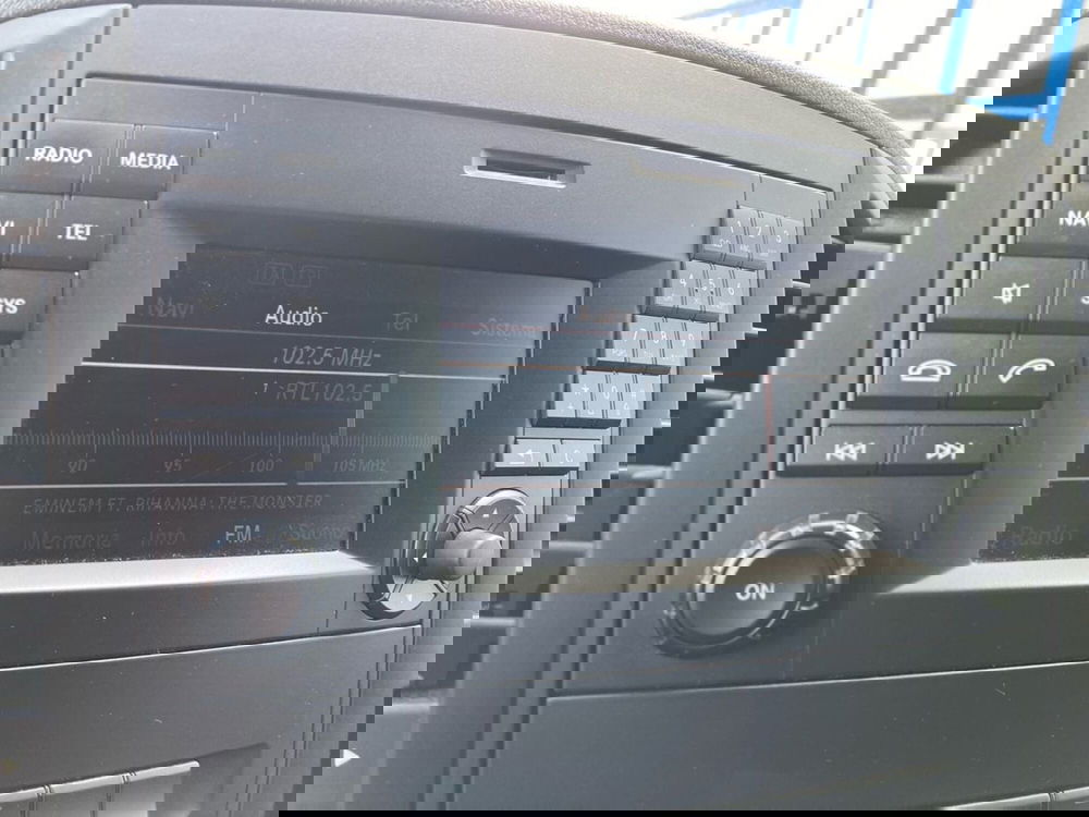 Mercedes-Benz Vito usata a Milano (12)