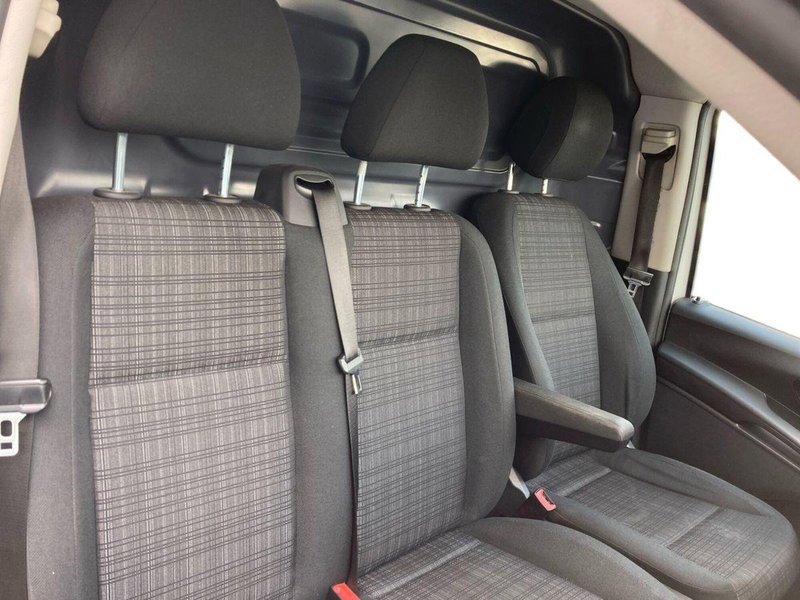 Mercedes-Benz Vito usata a Milano (16)