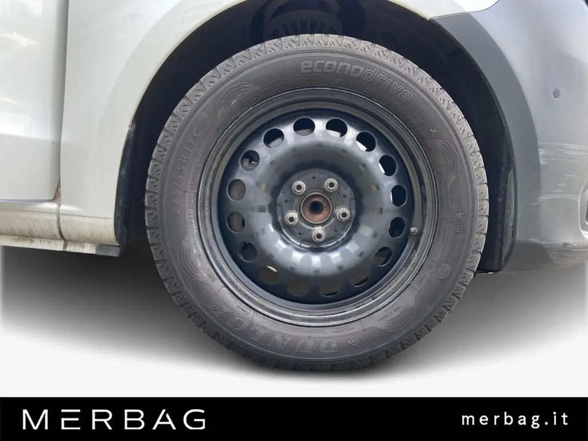 Mercedes-Benz Vito usata a Milano (17)