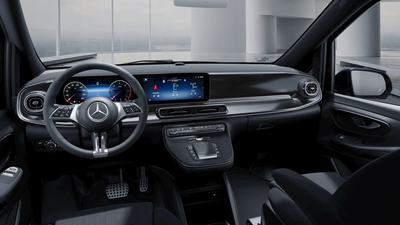 Mercedes-Benz Classe V nuova a Milano (5)