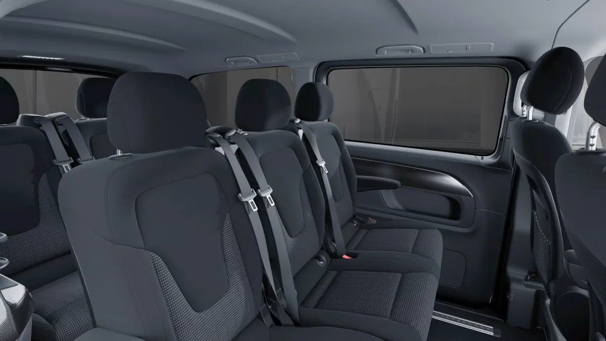 Mercedes-Benz Classe V nuova a Milano (7)