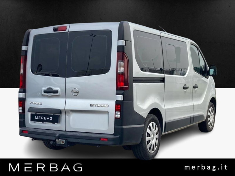 Opel Vivaro Furgone usata a Milano (2)