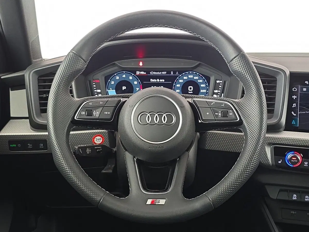 Audi A1 allstreet usata a Cuneo (10)