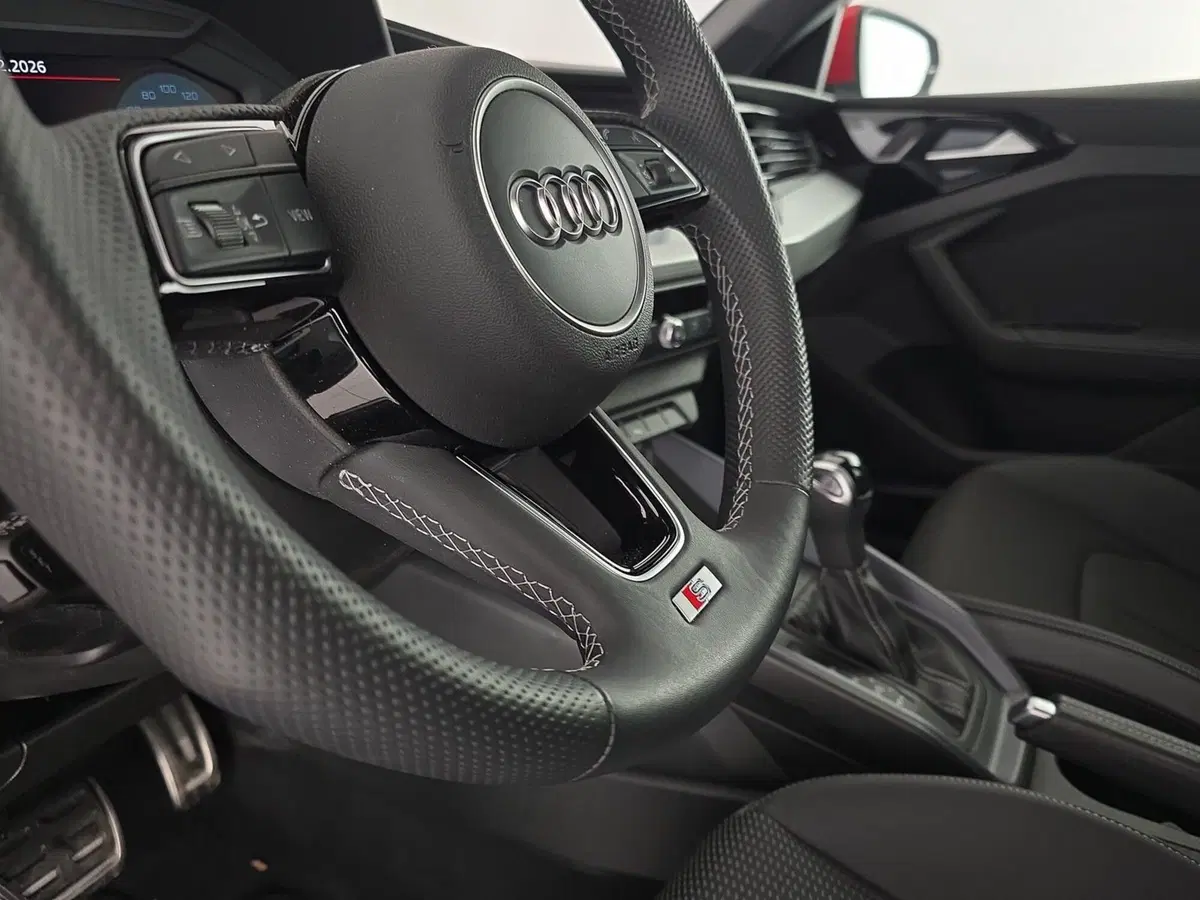 Audi A1 allstreet usata a Cuneo (16)