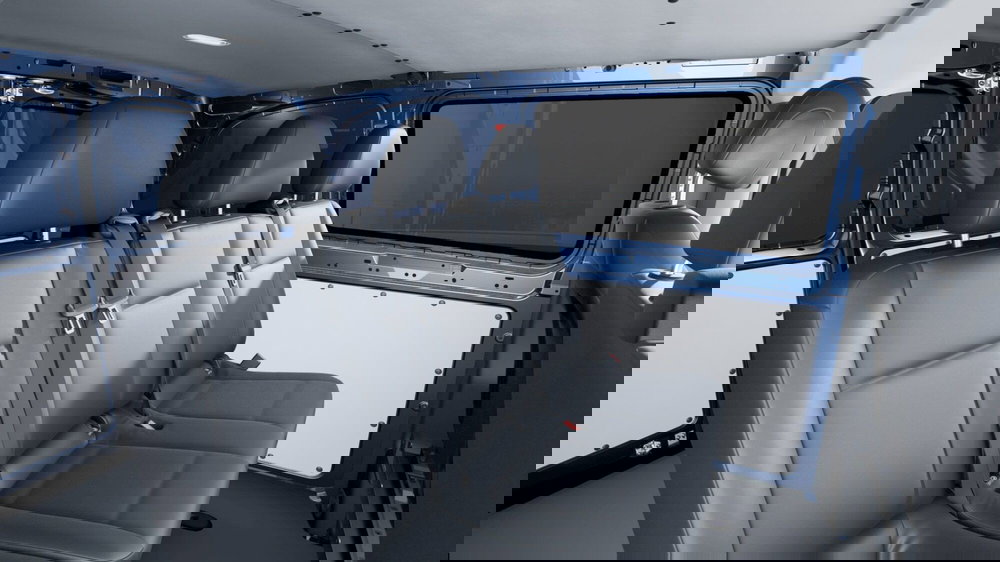 Mercedes-Benz Vito nuova a Milano (7)