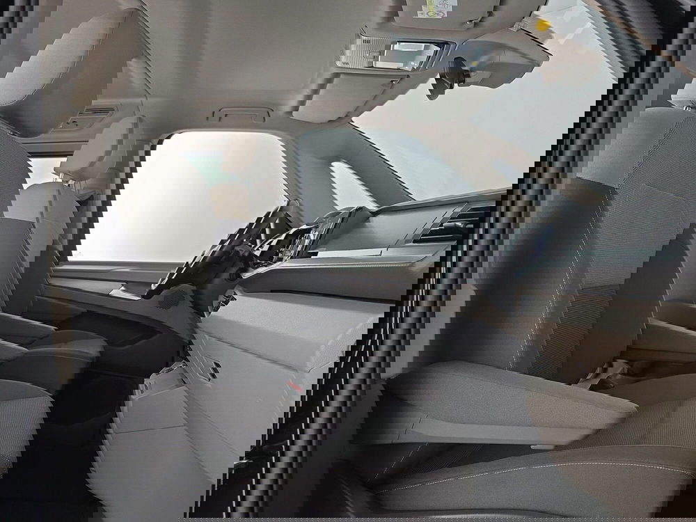 Volkswagen Multivan usata a Cuneo (13)