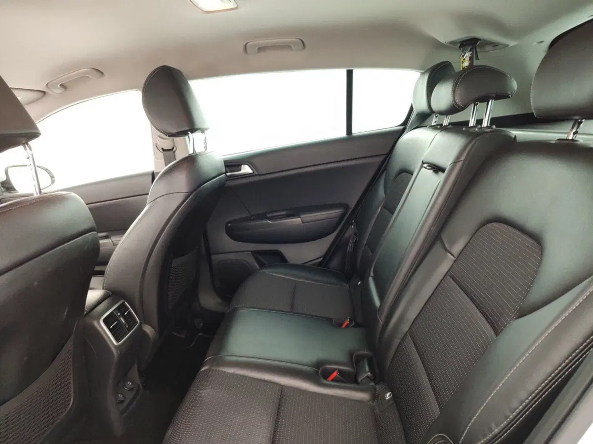 Kia Sportage usata a Massa-Carrara (10)