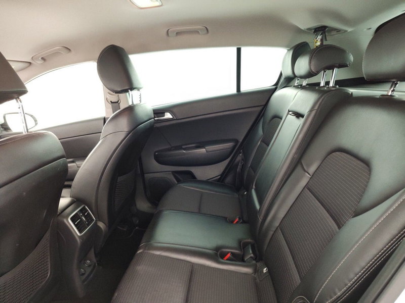 Kia Sportage usata a Massa-Carrara (10)